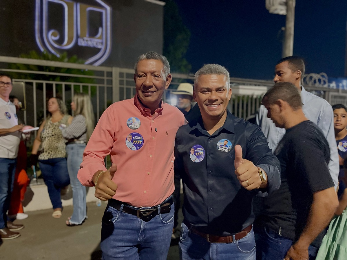 juarez-lopes-reune-milhares-de-apoiadores-em-ato-para-denes-pereira