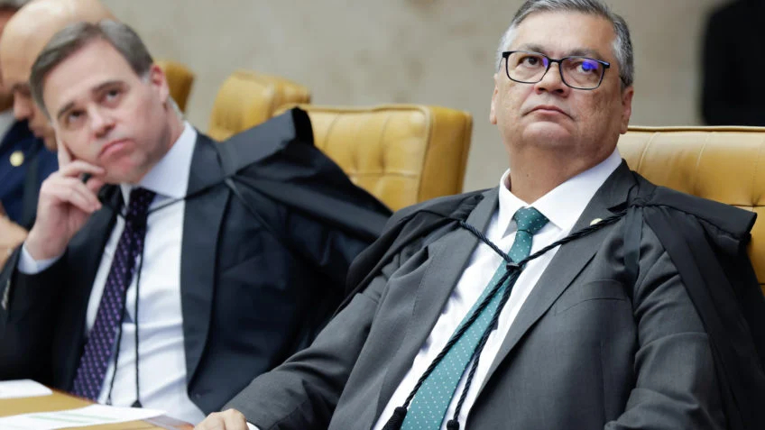 em-nenhum-tribunal-do-pais,-presidente-pode-destituir-um-relator,-afirma-dino