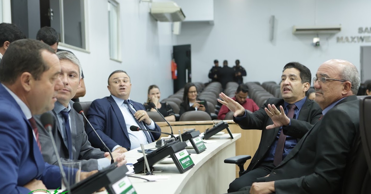 camara-de-rio-verde-analisa-contas-da-saude-e-21-propostas-do-executivo