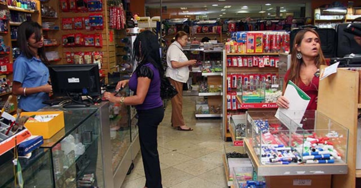 ‘ressaca’-da-copa-faz-varejo-cair-0,8%-em-julho