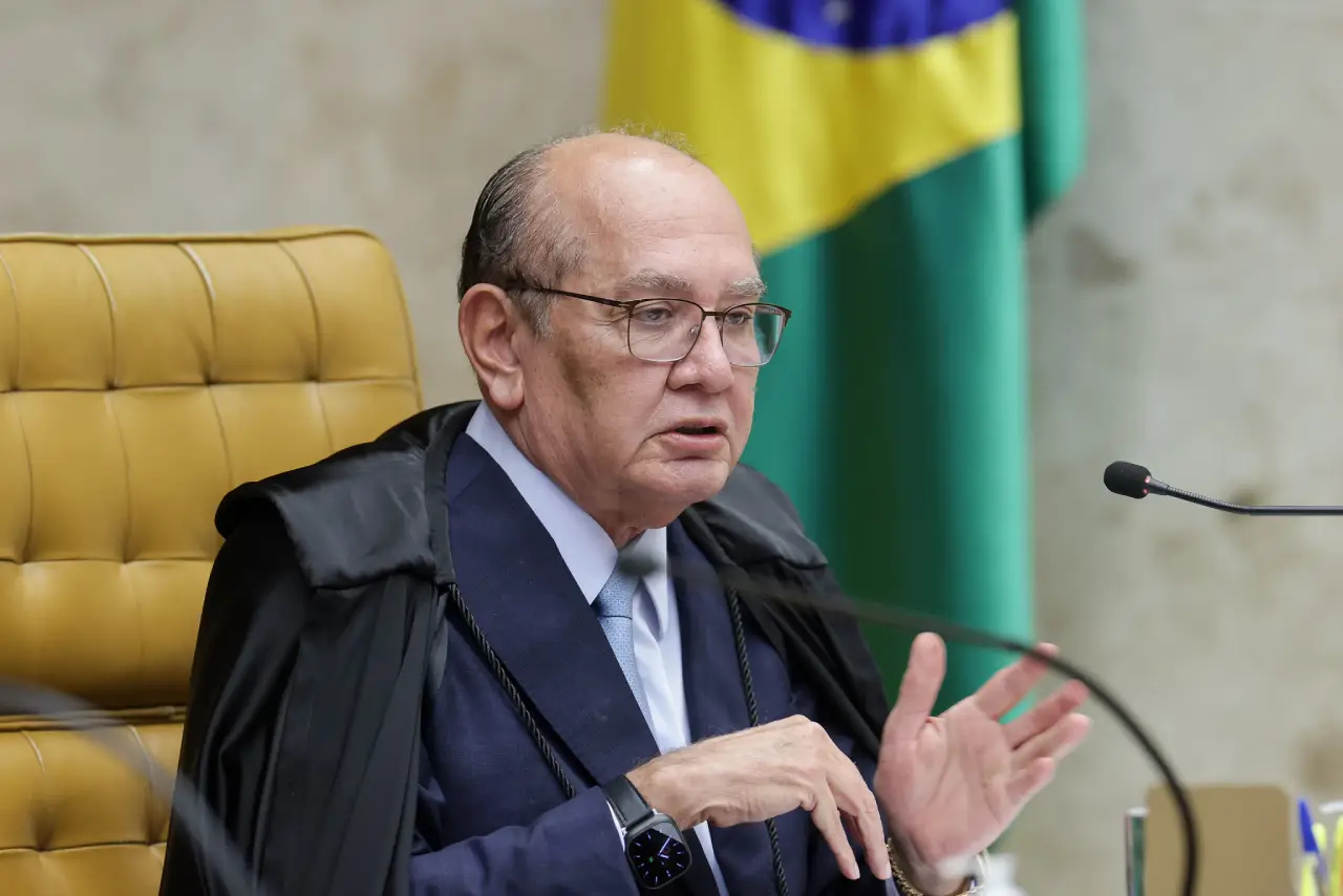 gilmar-mendes-valida-reajuste-de-15%-do-bolsa-familia