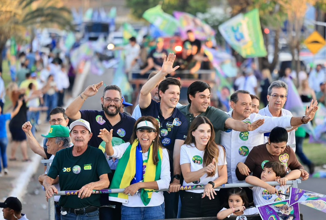 ze-delio-reforca-parceria-com-daniel-vilela-durante-carreata-em-hidrolandia