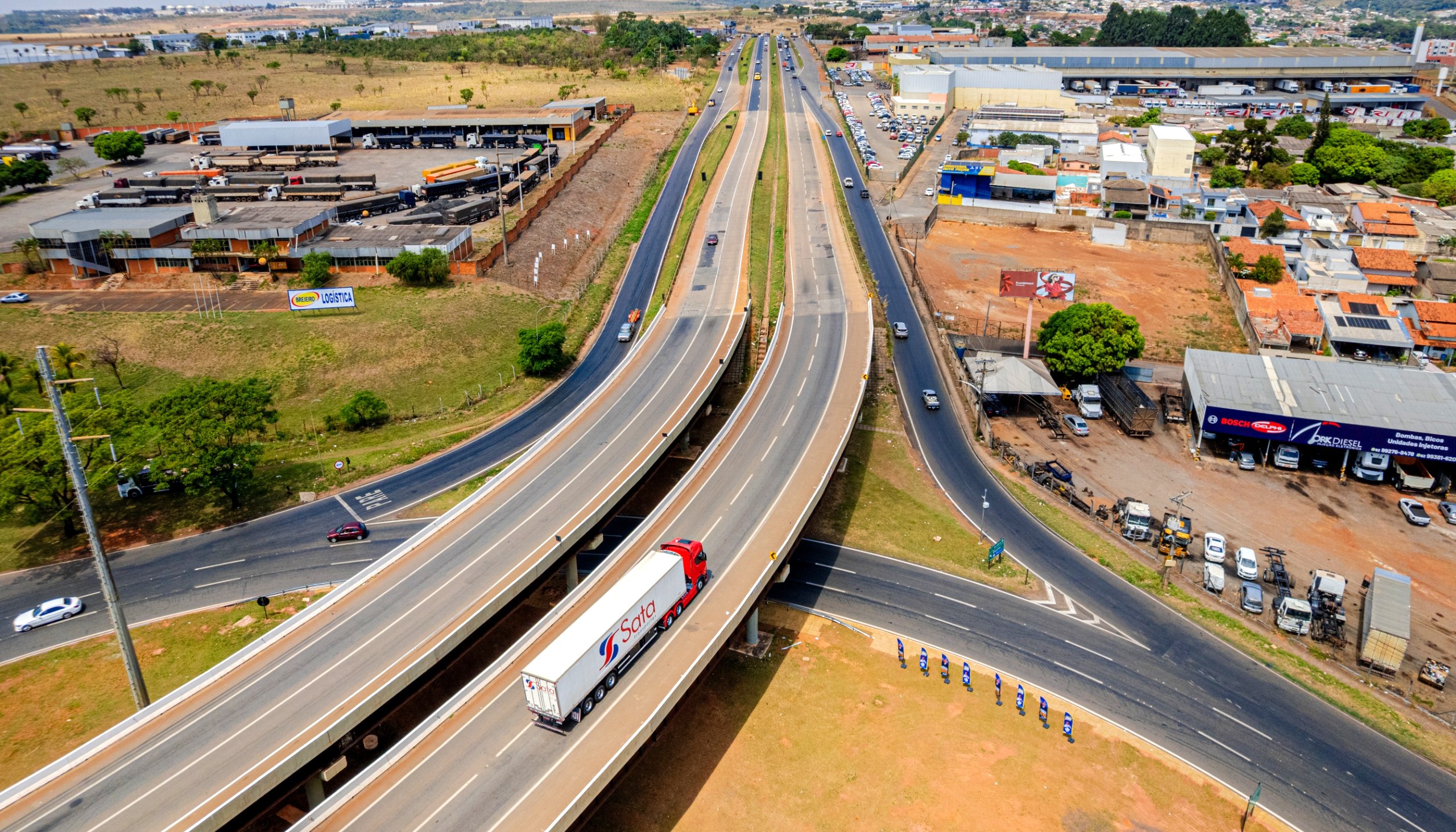 anapolis-inicia-obra-para-terceira-faixa-de-acesso-ao-trevo-da-havan