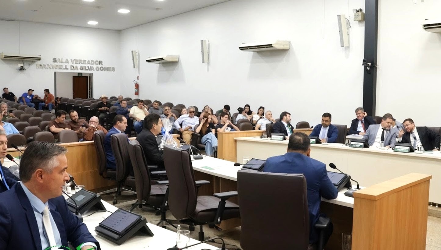 camara-de-rio-verde-aprova-30-leis-e-331-requerimentos-em-uma-semana