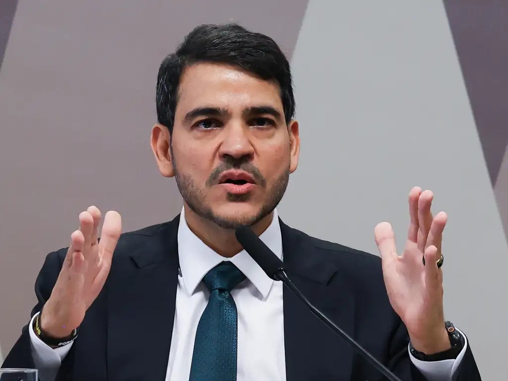 messias-comemora-anulacao-de-r$-4,7-bi-em-precatorios-e-mira-flavio