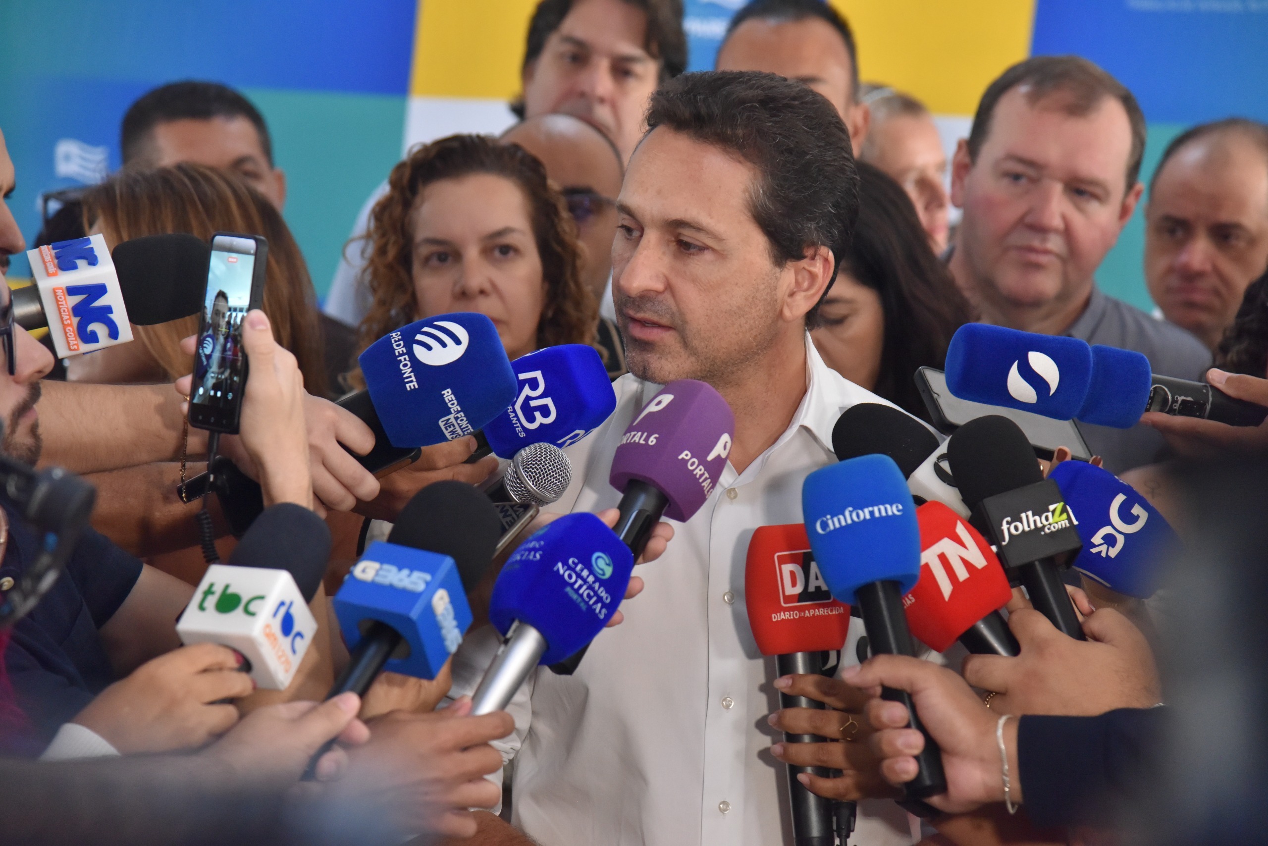 leandro-vilela-anuncia-licitacao-de-r$-500-milhoes-para-deixar-aparecida-100%-pavimentada