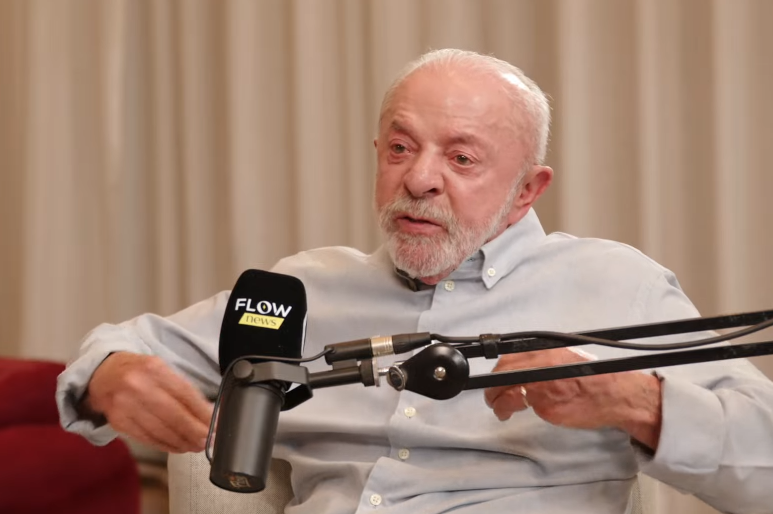 lula-critica-flavio-bolsonaro-e-cita-ligacao-com-vorcaro-em-podcast