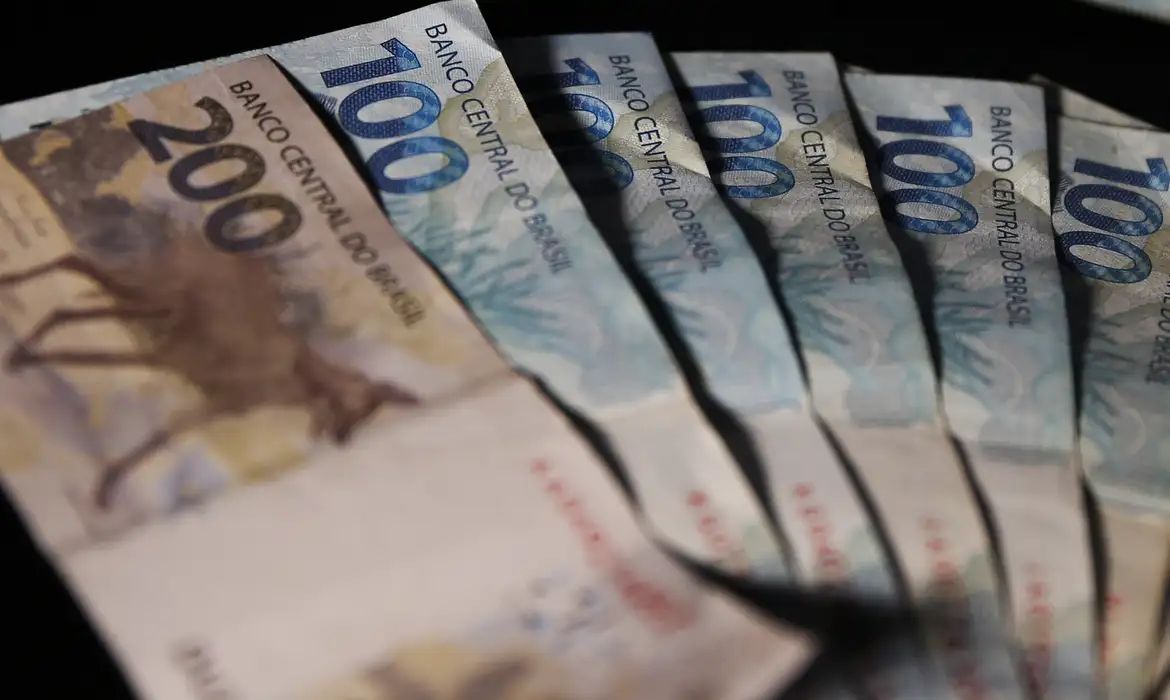 pagamentos-de-emendas-da-saude-disparam-antes-de-campanhas-eleitorais,-mostra-levantamento