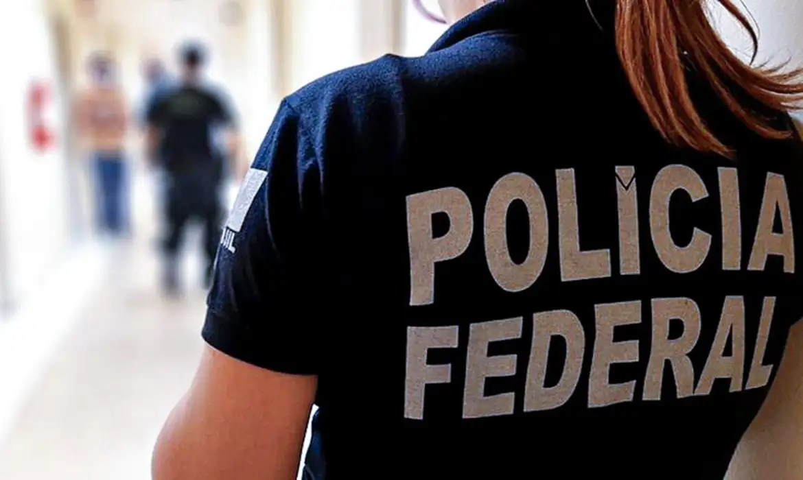 pf-deflagra-operacao-contra-crimes-eleitorais-e-prende-cinco-no-es