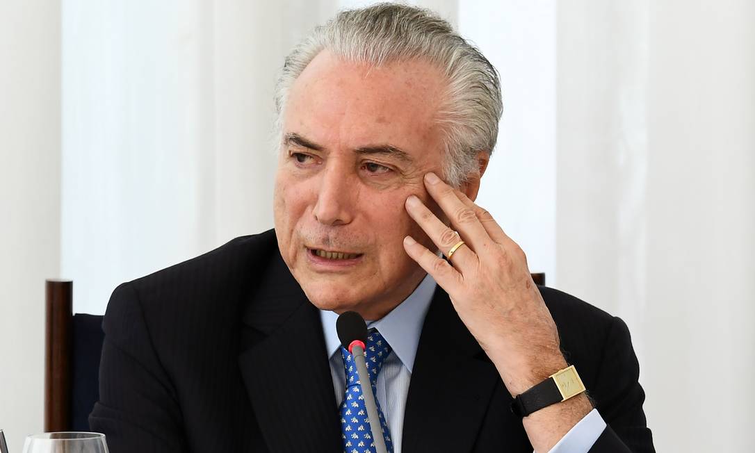 michel-temer-anuncia-apoio-a-flavio-bolsonaro-no-2o-turno