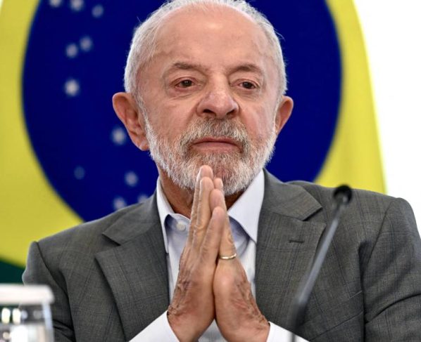 lula-pede-que-idosos-facam-do-voto-questao-de-honra-no-2o-turno