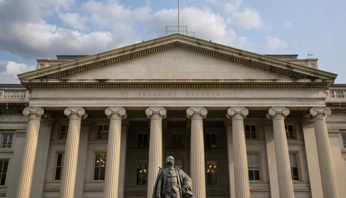 titulos-do-tesouro-dos-eua-disparam-com-petroleo-a-us$-109-e-atingem-maximas-em-anos