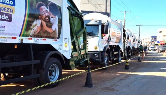 valparaiso-reforca-limpeza-urbana-com-oito-caminhoes-novos-e-80-servidores
